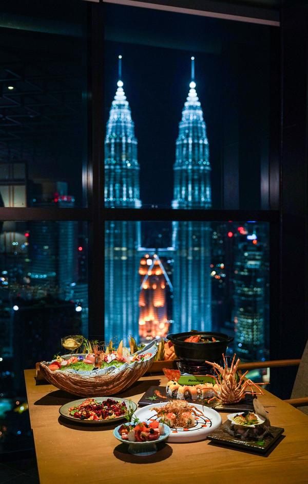 Savour the authentic flavours of Japan with an unforgettable view of the iconic Petronas Twin Towers at UMI Japanese Restaurant.