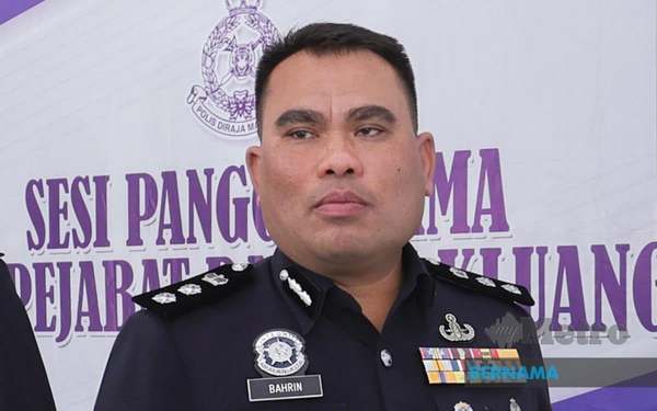 Ketua Polis Daerah Kluang, Asisten Komisioner Bahrin Mohd Noh