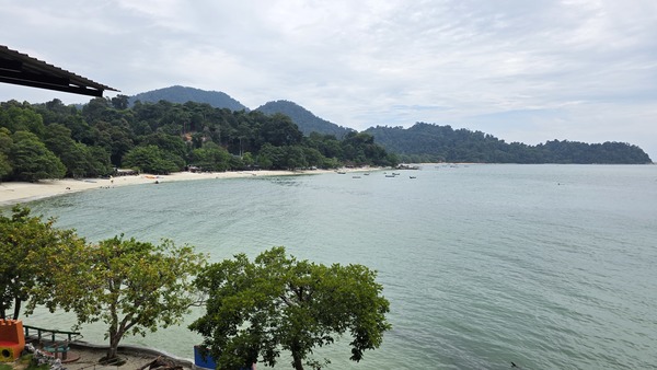 A wide shot of Teluk Nipah, Pangkor.