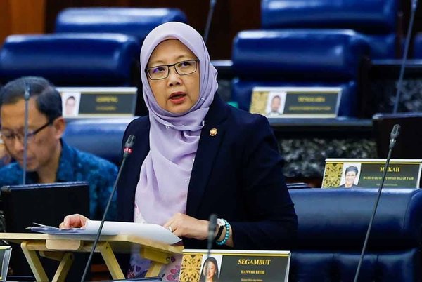 Menteri di Jabatan Perdana Menteri (Wilayah Persekutuan) Dr Zaliha Mustafa.