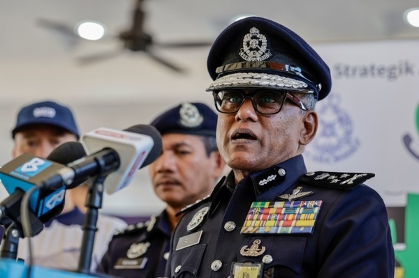 Bukit Aman Commercial Crime Investigation Department director Datuk Seri Ramli Mohamed Yoosuf.