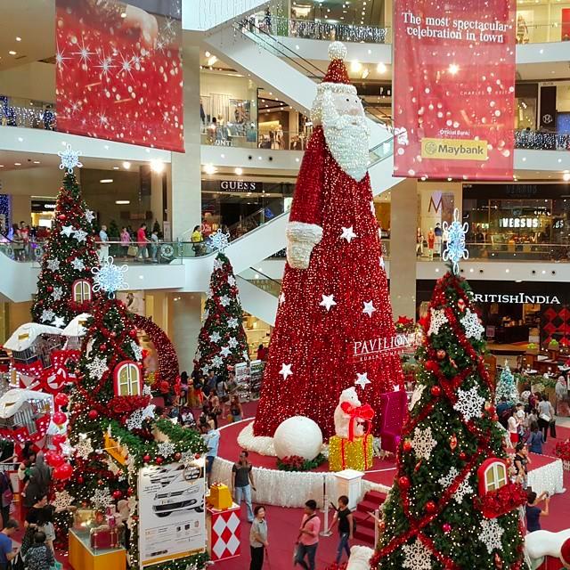 [PHOTOS] SAYS Top 10 Must-Selfie Christmas Mall Decorations This 2014