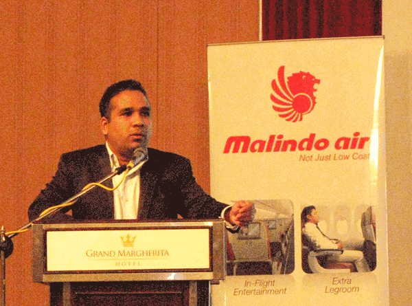 20 Passengers Get Off Malindo Air Flight After Pilots ...