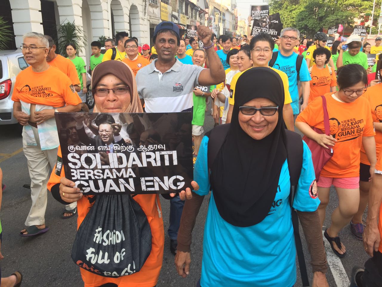 Thousands Of Penangites Of All Ages Walk In Solidarity With Lim Guan Eng