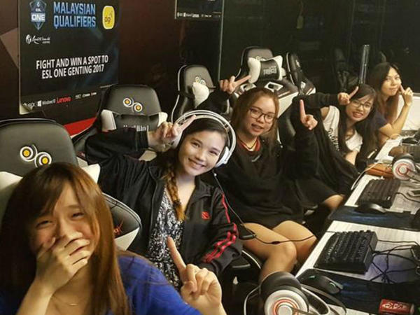 Malaysian Dota 2 team, Grills Gaming.