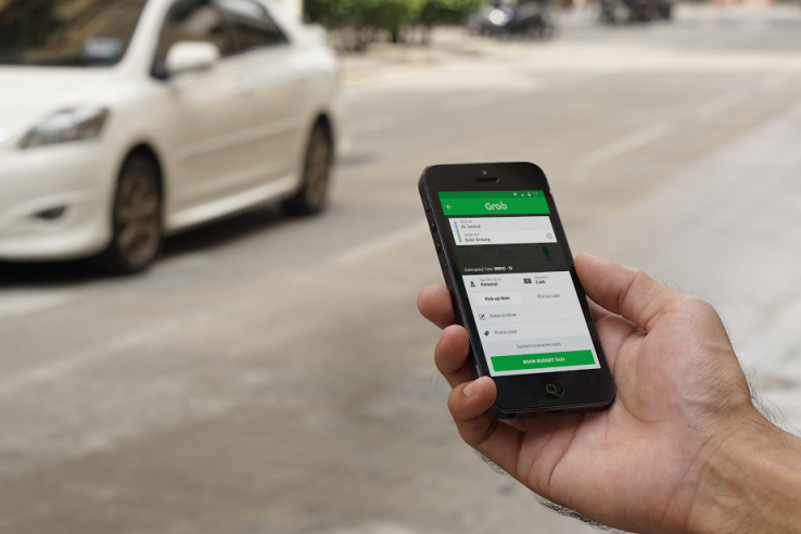 Grab Signs MoU With Perodua. Here's What Grab Drivers Will 