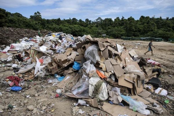 Garbage pile in Boracay