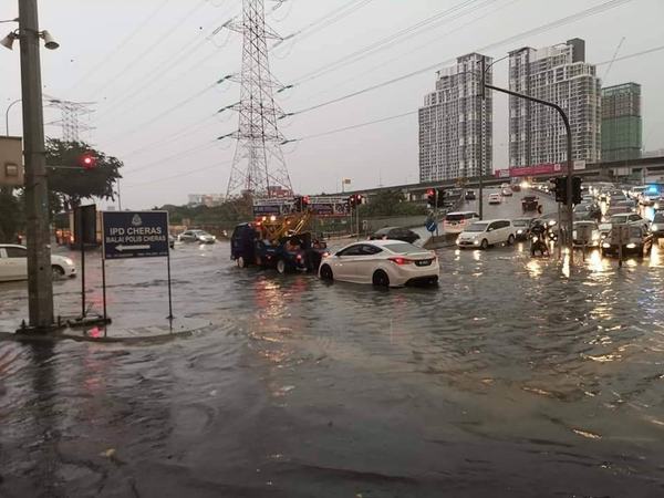 Flash flood in KL