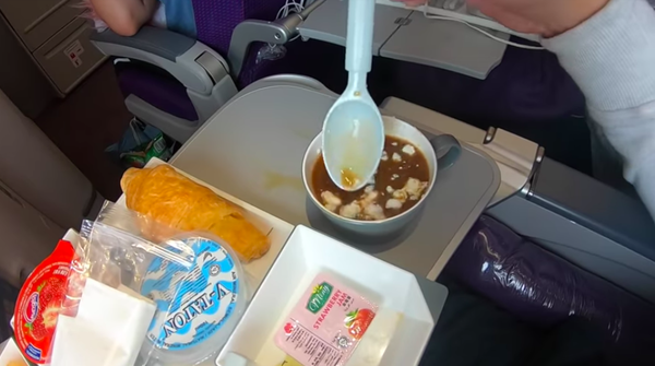 Travel blogger Josh Cahill reviews Malaysia Airlines