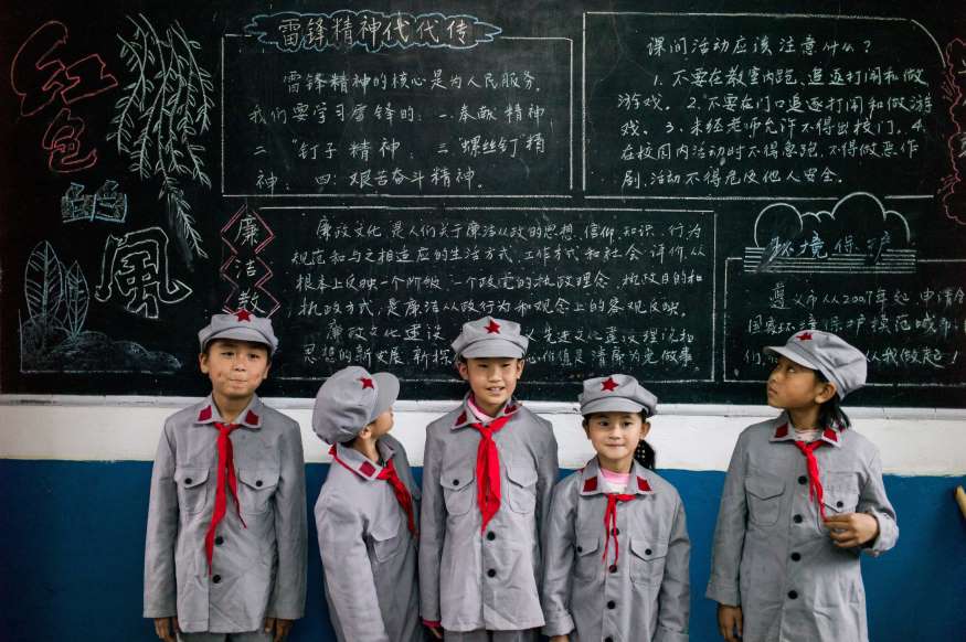  Pakaian  Seragam Sekolah  Yang Unik Menarik Di Serata 