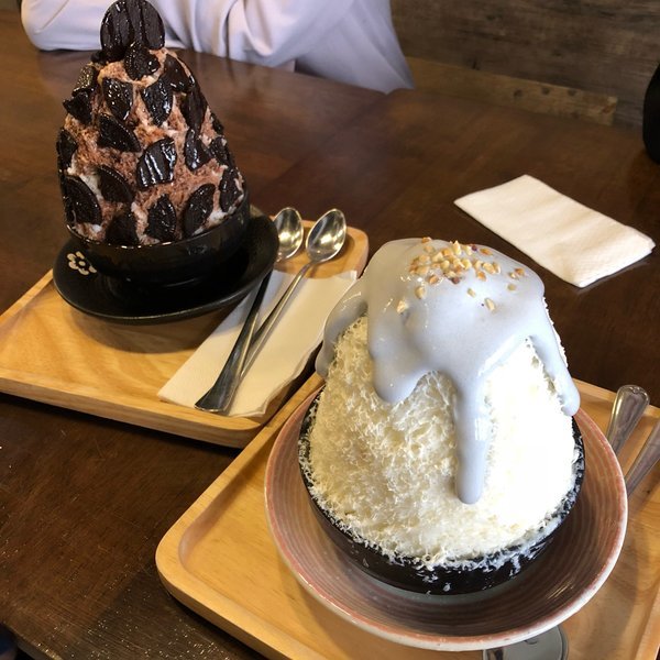 Choc Oreo and Mount Mauve kakigori