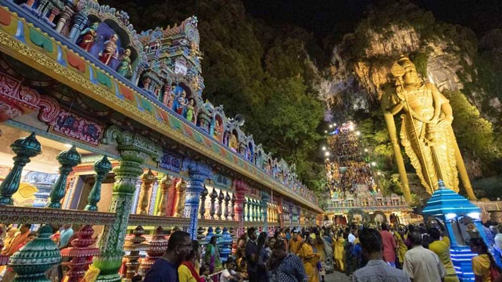 34 People Were Injured At Batu Caves After "Expired 