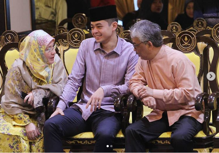 Biodata Dan Fakta Tengku Hassanal Ibrahim, Tengku Mahkota 