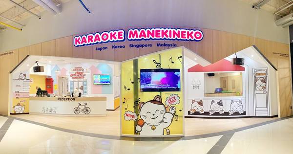 Karaoke Manekineko at EkoCheras Mall.