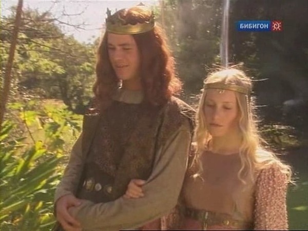 Chris Hemsworth in 'Guinevere Jones' (2002).