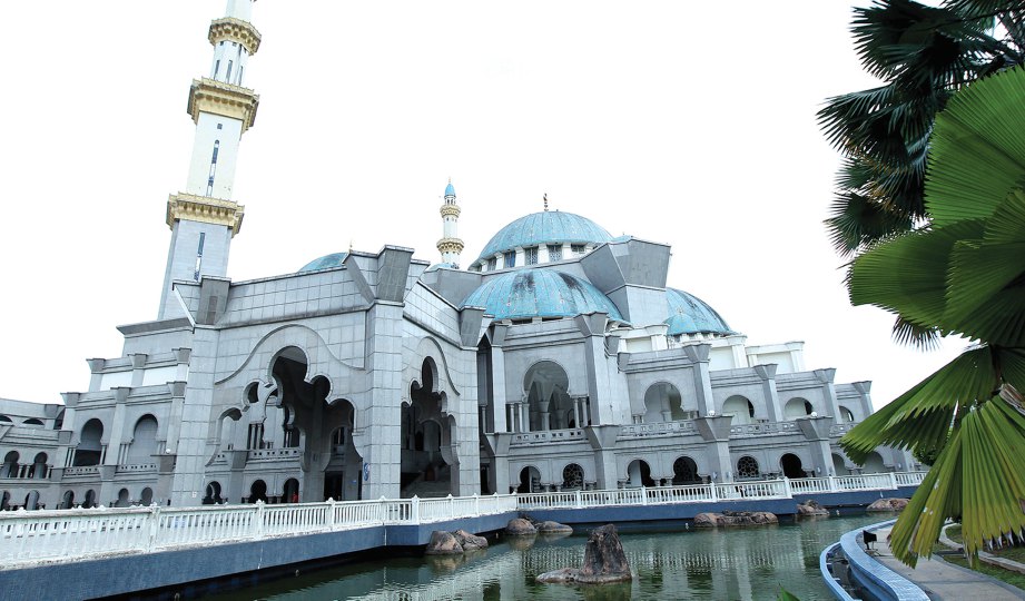 Masjid Wilayah Persekutuan.