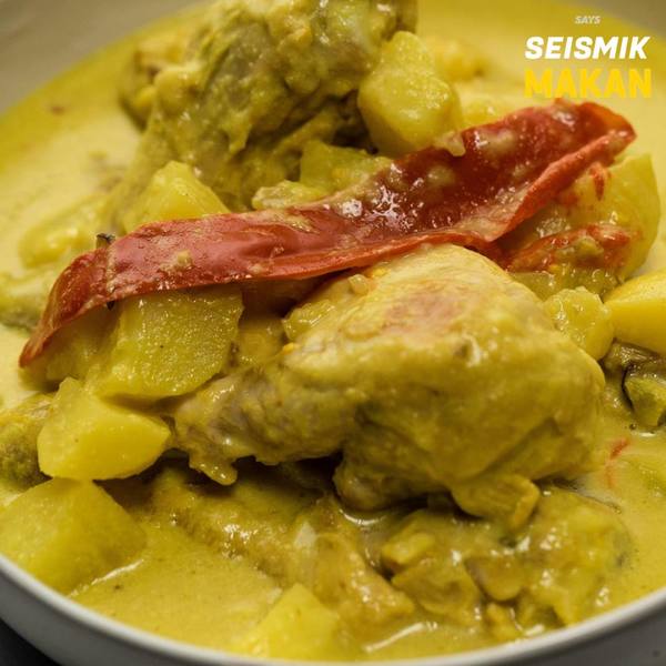 Ayam Masak Lemak Kuning Seismik Makan