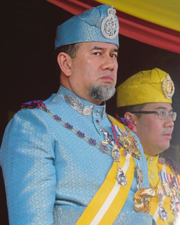 Sultan Kelantan, Sultan Muhammad V.