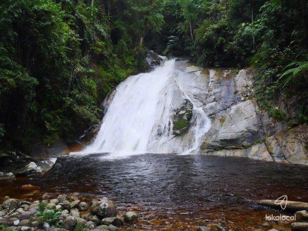 The waterfall near where Nora's body was found.