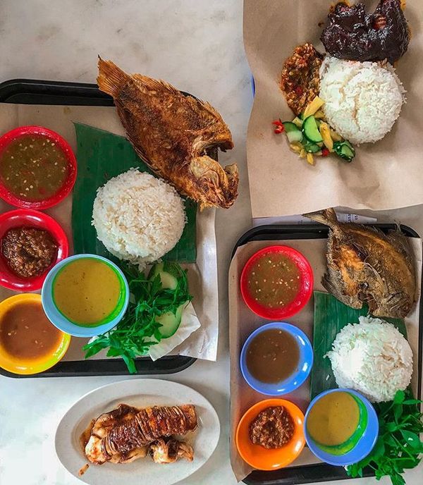 Image via Instagram @doraa.hood Nasi Dulang Daun Pisang Bangi