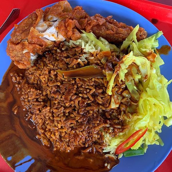 Image via Instagram @hatta_z Nasi Kandar Salman Kajang