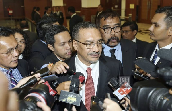 Former Defence Minister Hishammuddin Hussein.