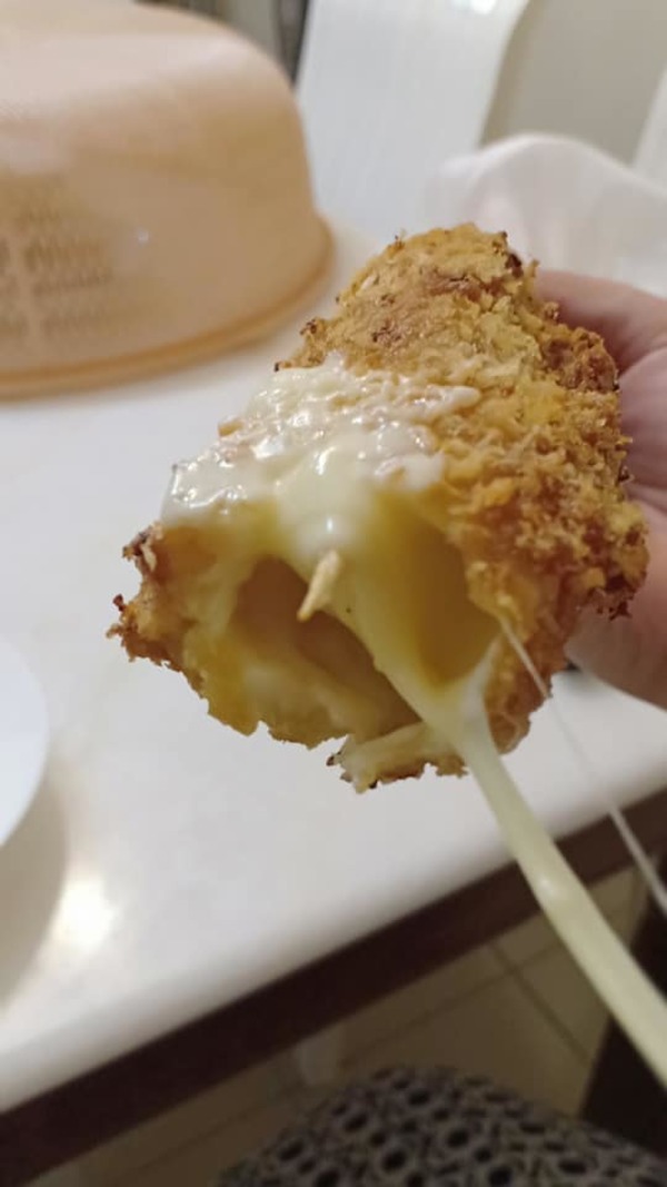 Image via Facebook Alia Nella Resepi Corn Dog Keju Viral Korea