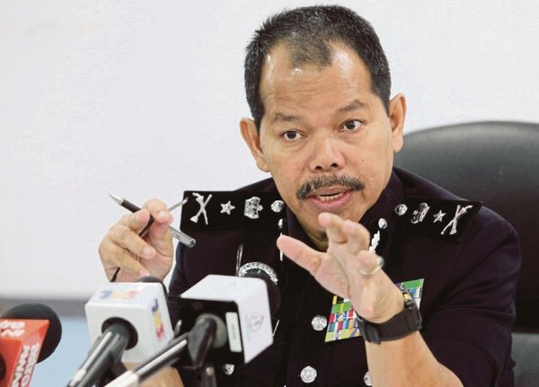 Ketua Jabatan Siasatan Jenayah Pahang, Datuk Othman Nanyan.