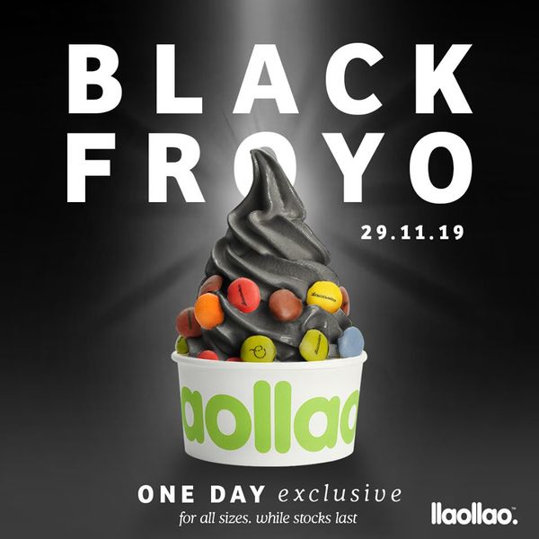 Image via Facebook llaollao Malaysia Charcoal Froyo Baru