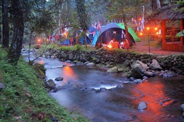 Riverside camping grounds in Wisata Alam Capolaga, Sagalaherang, Kabupaten Subang.