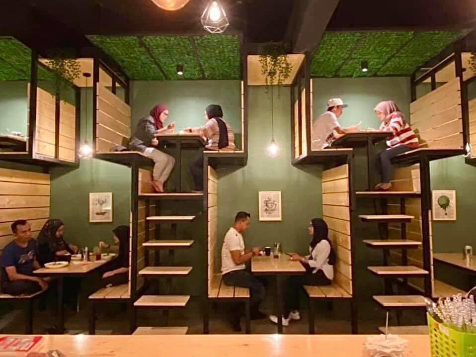 Penang Cafe  Goes Viral For Its Unique Seating Arrangement