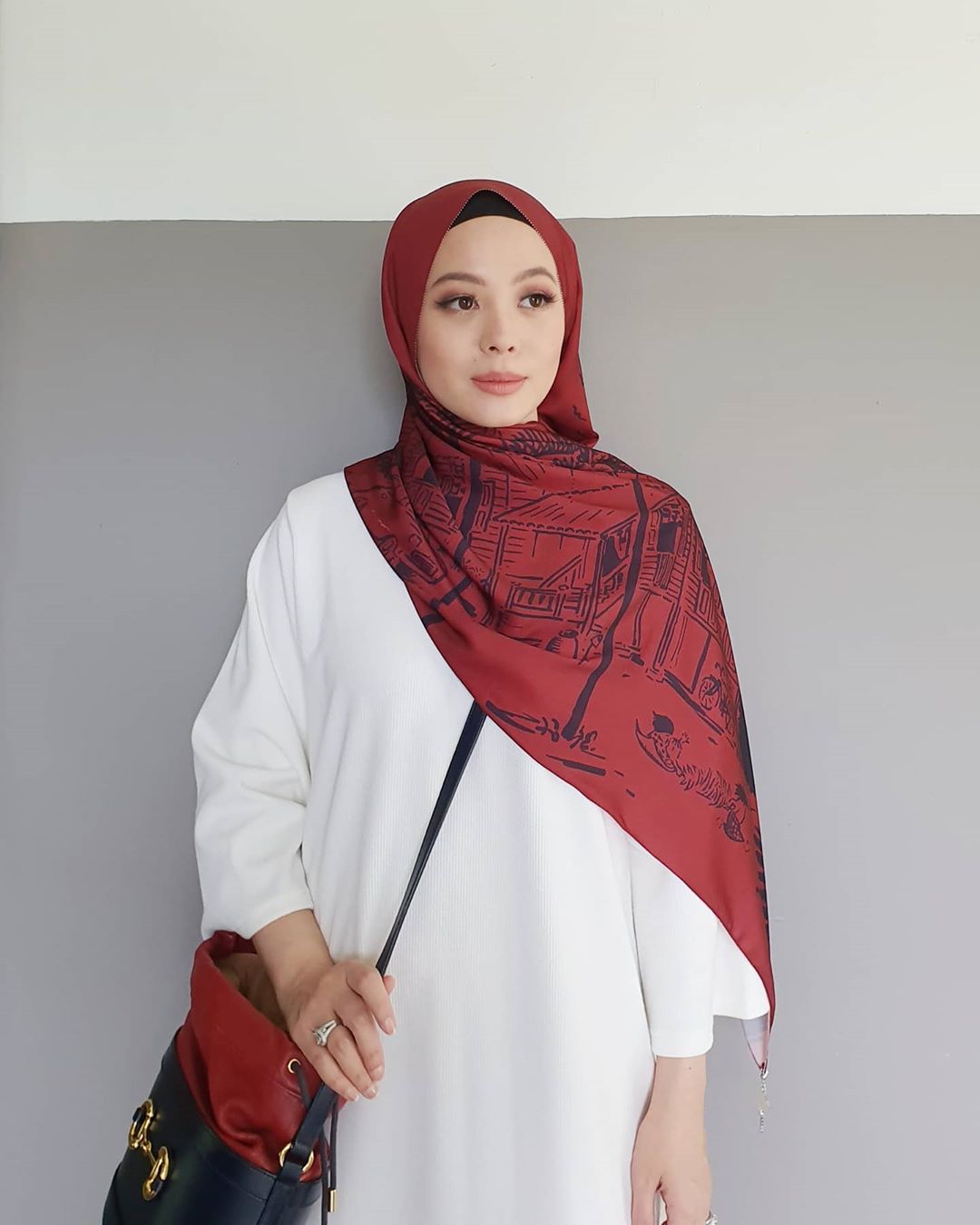Datin Vivy Yusof Sues Netizen Who Accused Her Of Discriminating Against The Poor