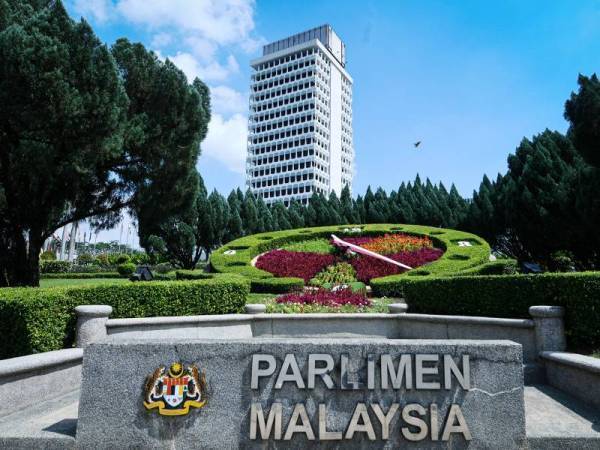 Sepanjang proklamasi darurat dilaksanakan, sidang parlimen akan digantung dan tiada pilihan raya.