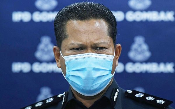 Gombak district police chief ACP Arifai Tarawe during the press conference on Ganapathy's case on 30 April.