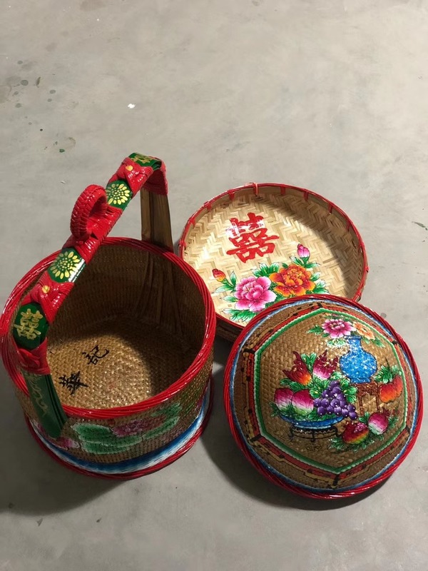 Teochew betrothal basket.