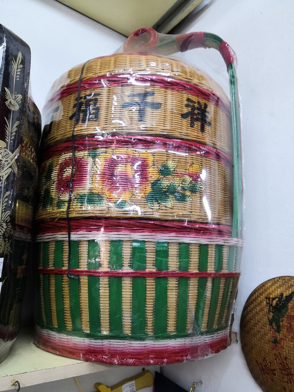 Teochew betrothal basket.