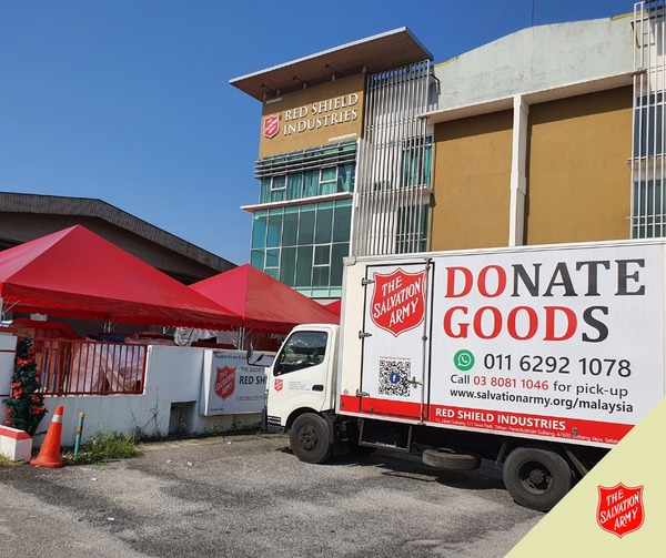 Drop off your goods at the Red Shield Industries warehouse in Subang Jaya.