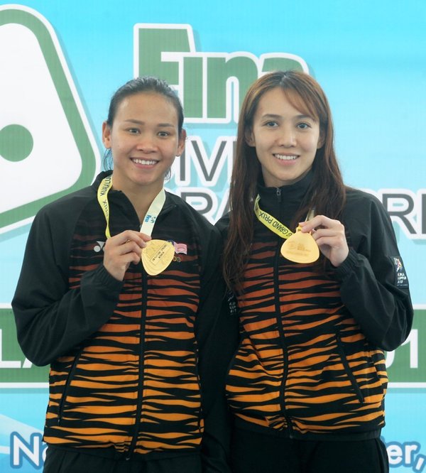 From left: Pandalela Rinong, women's individual 10m platform and women's synchronised 10m platform and Leong Mun Yee, women's synchronised 10m platform.