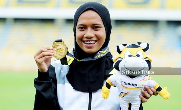 Azreen Nabila Alias, women's 100m sprint.