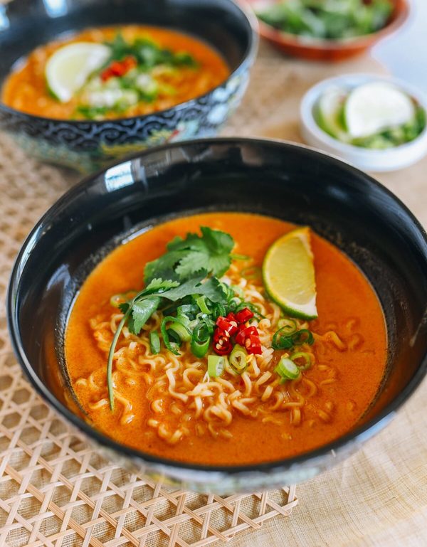 laksa instant ramen