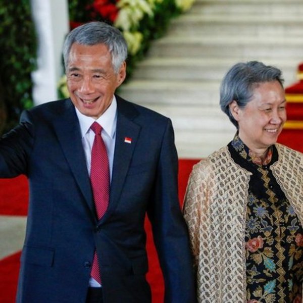 Ho (right) wed Singapore Prime Minister Lee Hsien Loong in 1985. She has served as Temasek Holdings CEO for almost two decades.