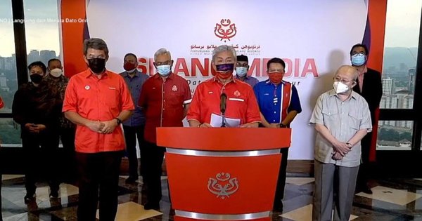 On 8 August, Zahid had claimed the withdrawal of support coincides with signed declarations (SDs) by UMNO MPs which were presented to the YDPA.