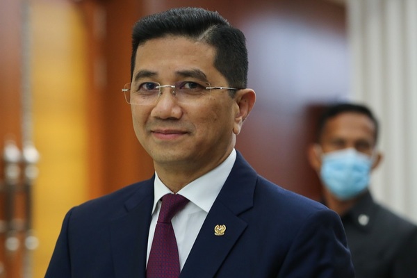 Datuk Seri Mohamed Azmin Ali.