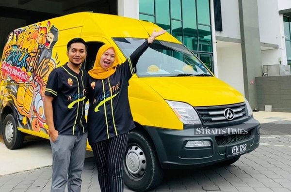 Aducktive Food chief executive officer Mohamad Anif Azami with his wife and the company’s director, Nor Shahira Kamaruzaman.