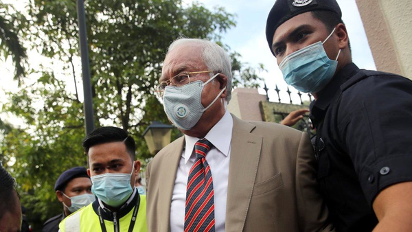 A photograph of Najib outside the Kuala Lumpur High Court after he was found guilty in the SRC International trial on 28 July 2020.