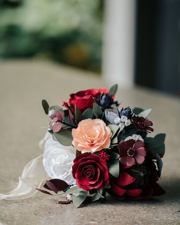 Create a Stunning Black Rose Paper Flower Bouquet