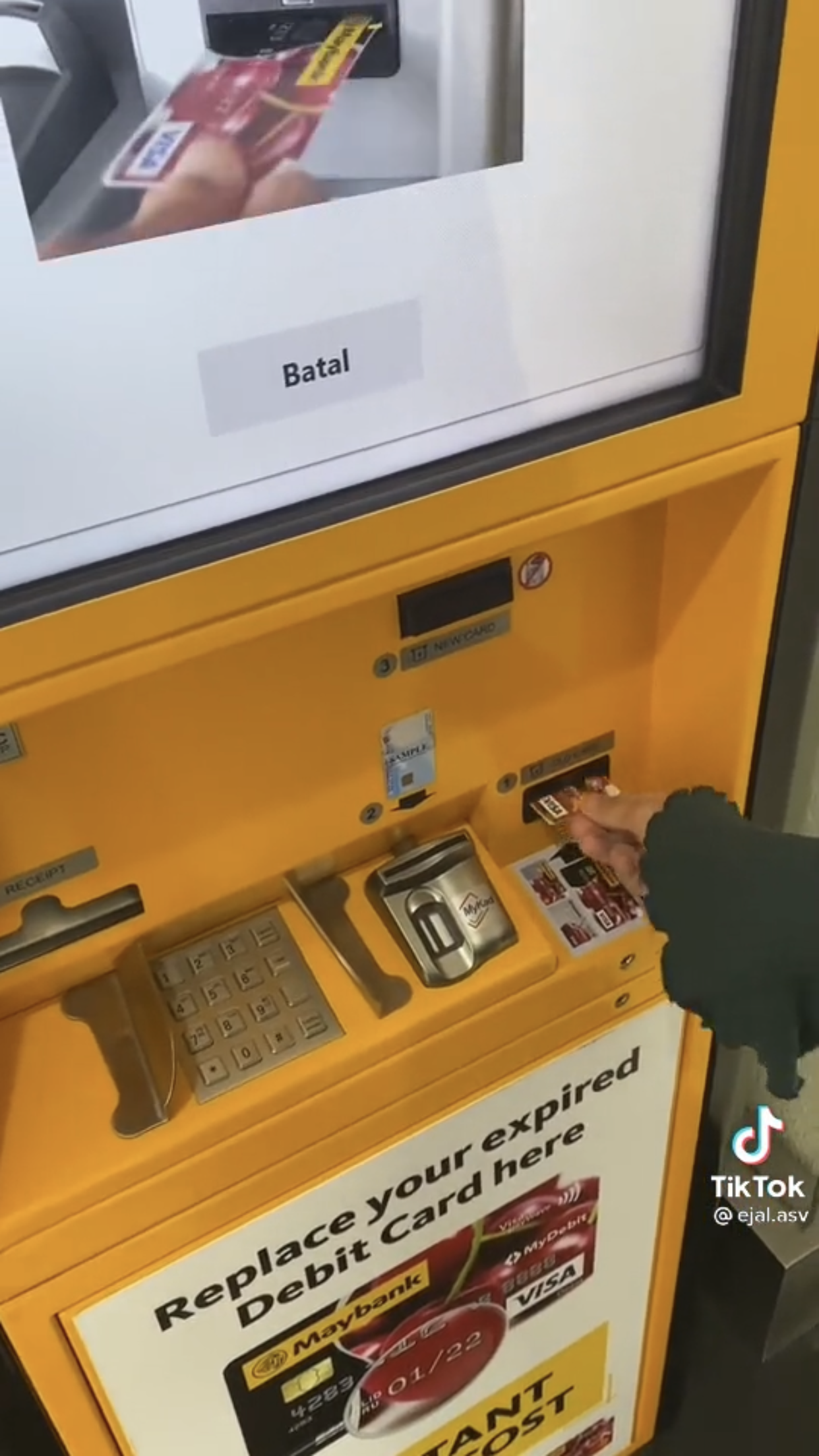Debit card replacement kiosk
